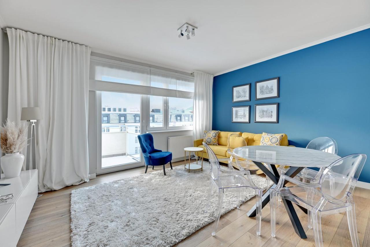 Downtown Apartments Sadova City Center & Parking Gdańsk Extérieur photo