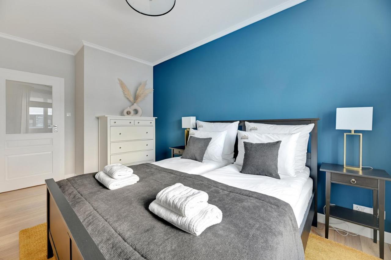 Downtown Apartments Sadova City Center & Parking Gdańsk Extérieur photo
