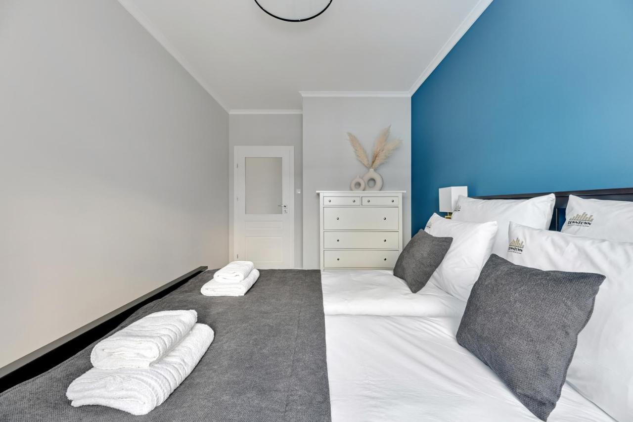 Downtown Apartments Sadova City Center & Parking Gdańsk Extérieur photo