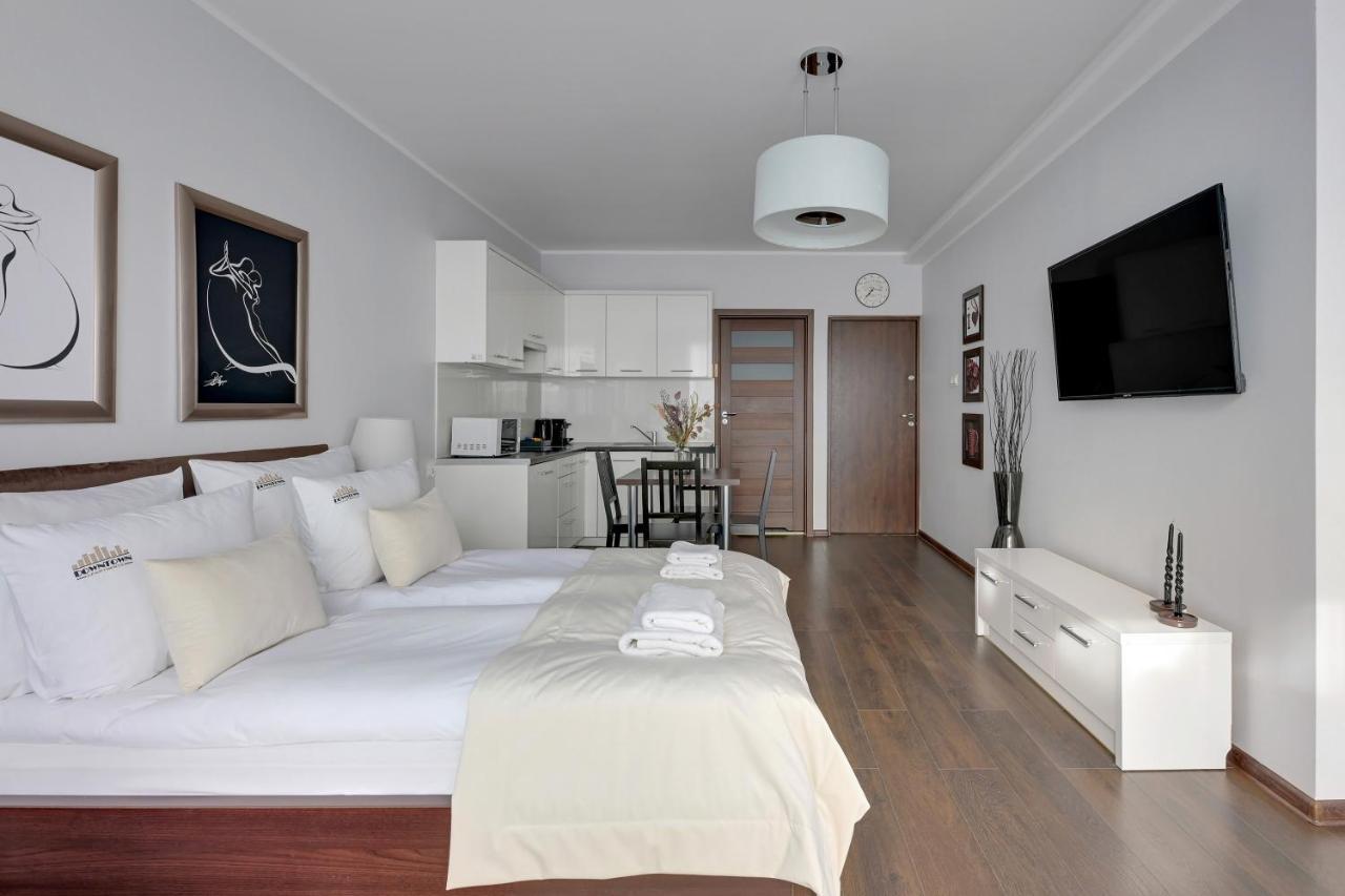 Downtown Apartments Sadova City Center & Parking Gdańsk Extérieur photo
